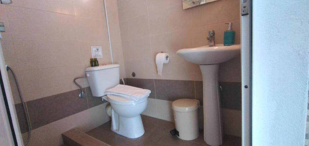 Blue Kyma Studios Nea Vrasna Ngoại thất bức ảnh