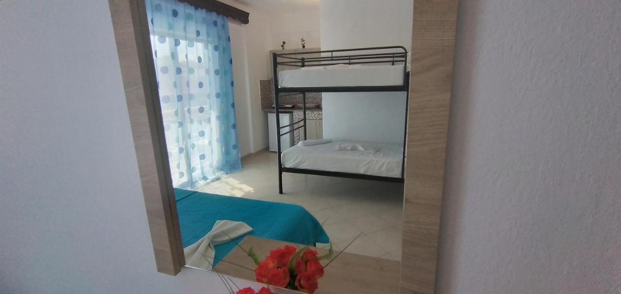 Blue Kyma Studios Nea Vrasna Ngoại thất bức ảnh